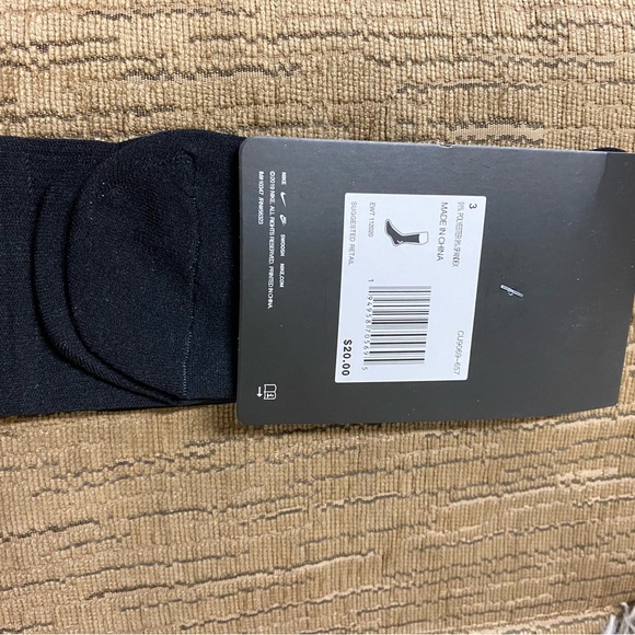 Supreme x Nike Lightweight Crew Socks Men's brand new with tags - Picture 3 of 11